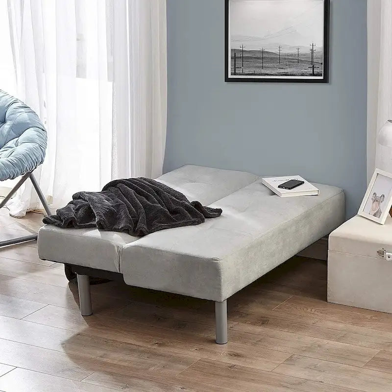 Kompaktowa rozkładana sofa Futon w kolorze jasnoszarym, idealna do pokoju w akademiku